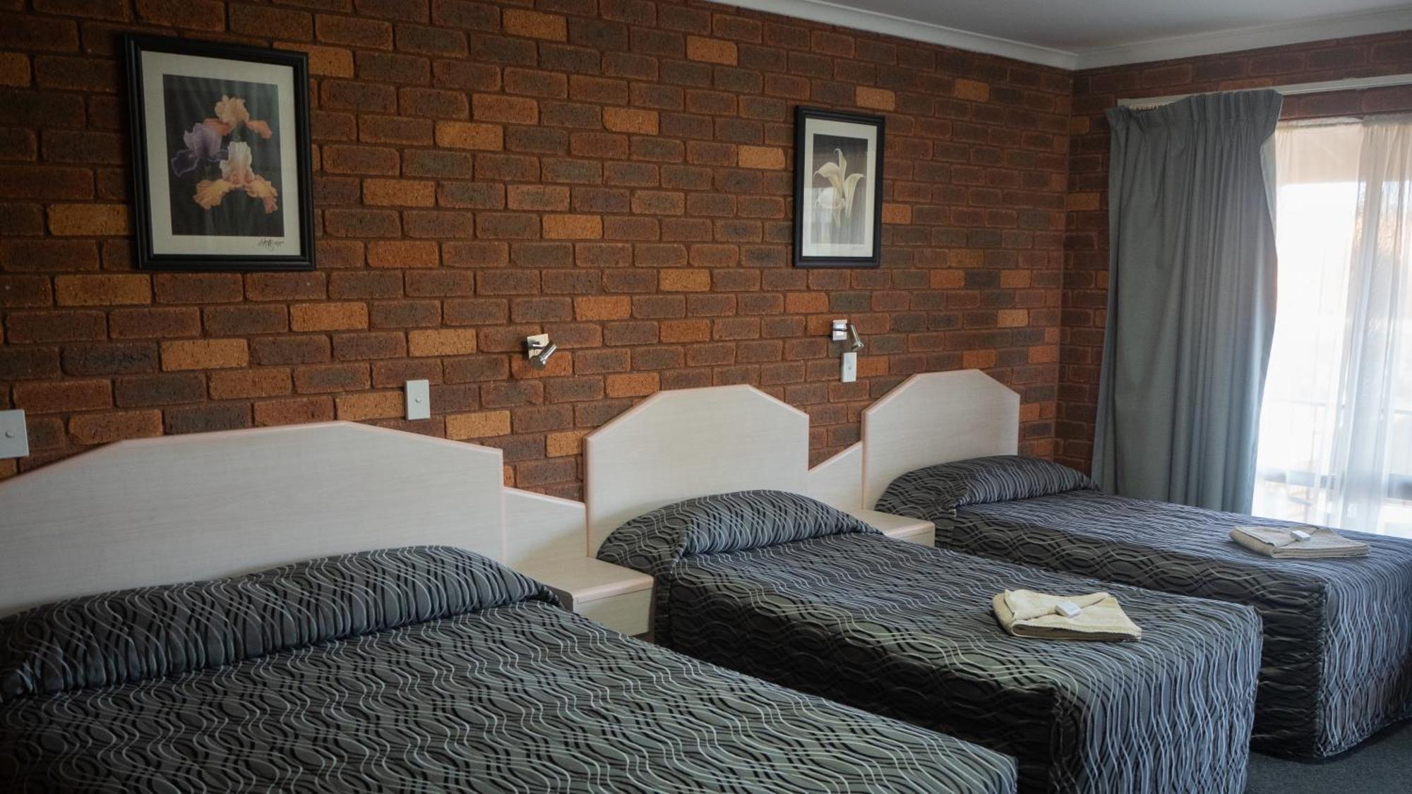 Yambil Inn Griffith Ngoại thất bức ảnh